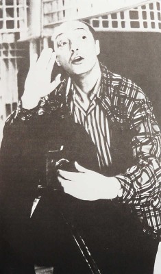 [Козаков М.М., автограф] Козаков М.М. Рисунки на песке. Тель-Авив, 1993.